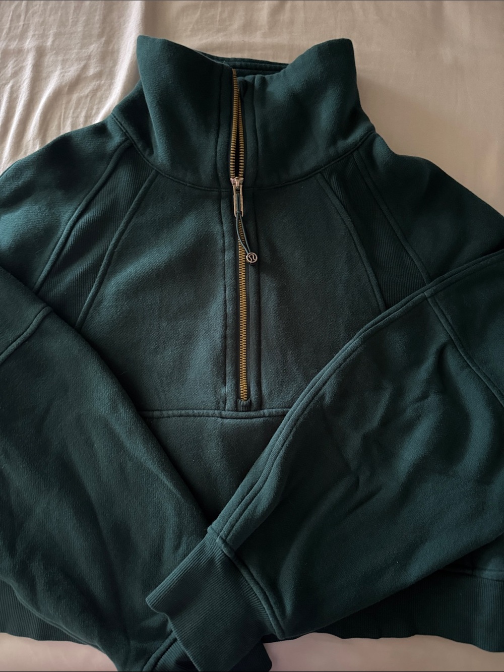 Lululemon Gold Zip Scuba Size XS/S